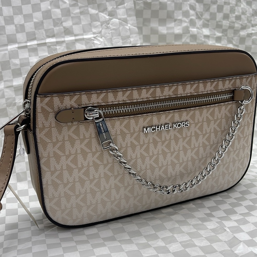 MICHAEL KORS Jet Set Lg Ombré Signature Logo EW Crossbody East West 
Husk 
NWT - Picture 2 of 10